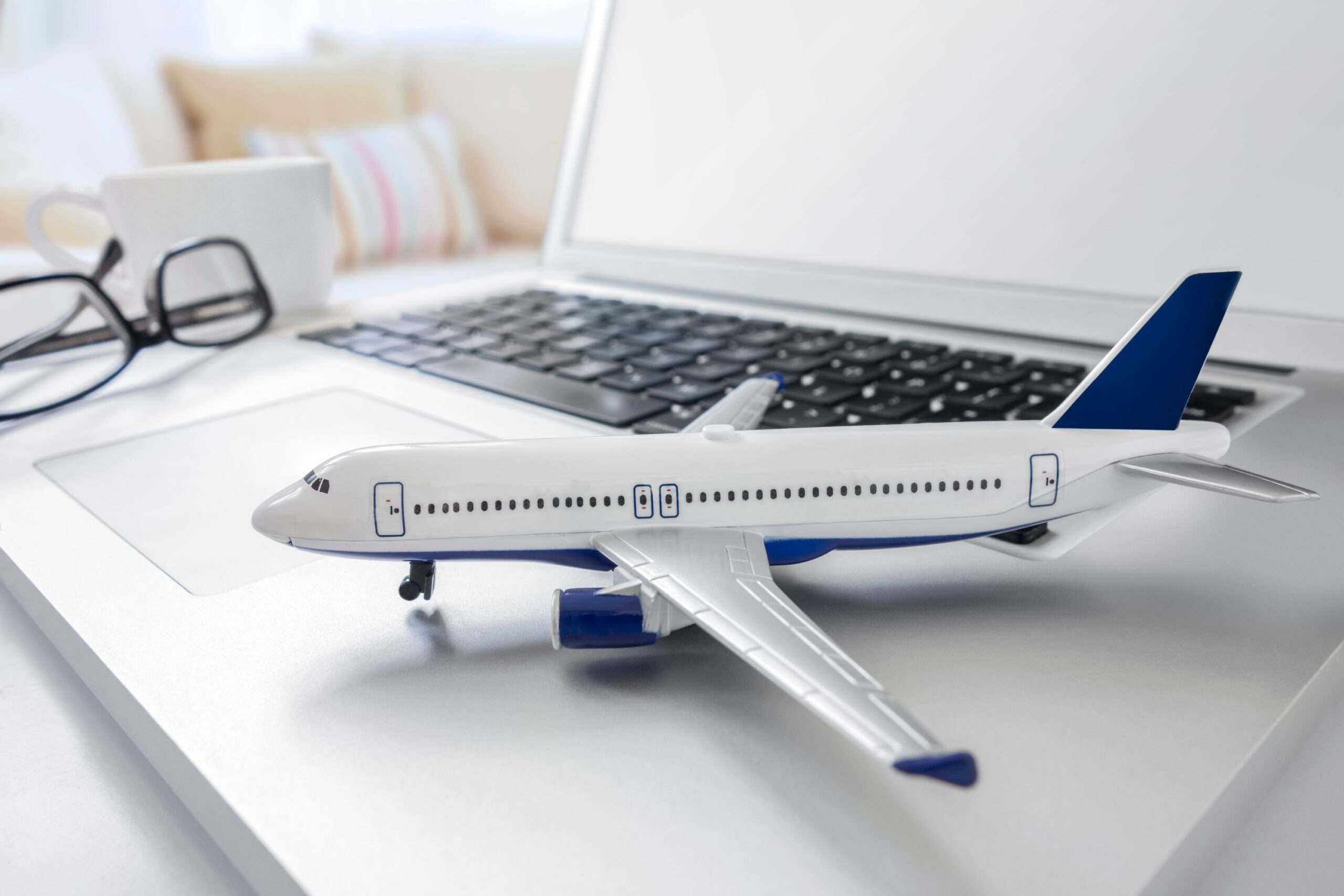Can flight tickets be transferred