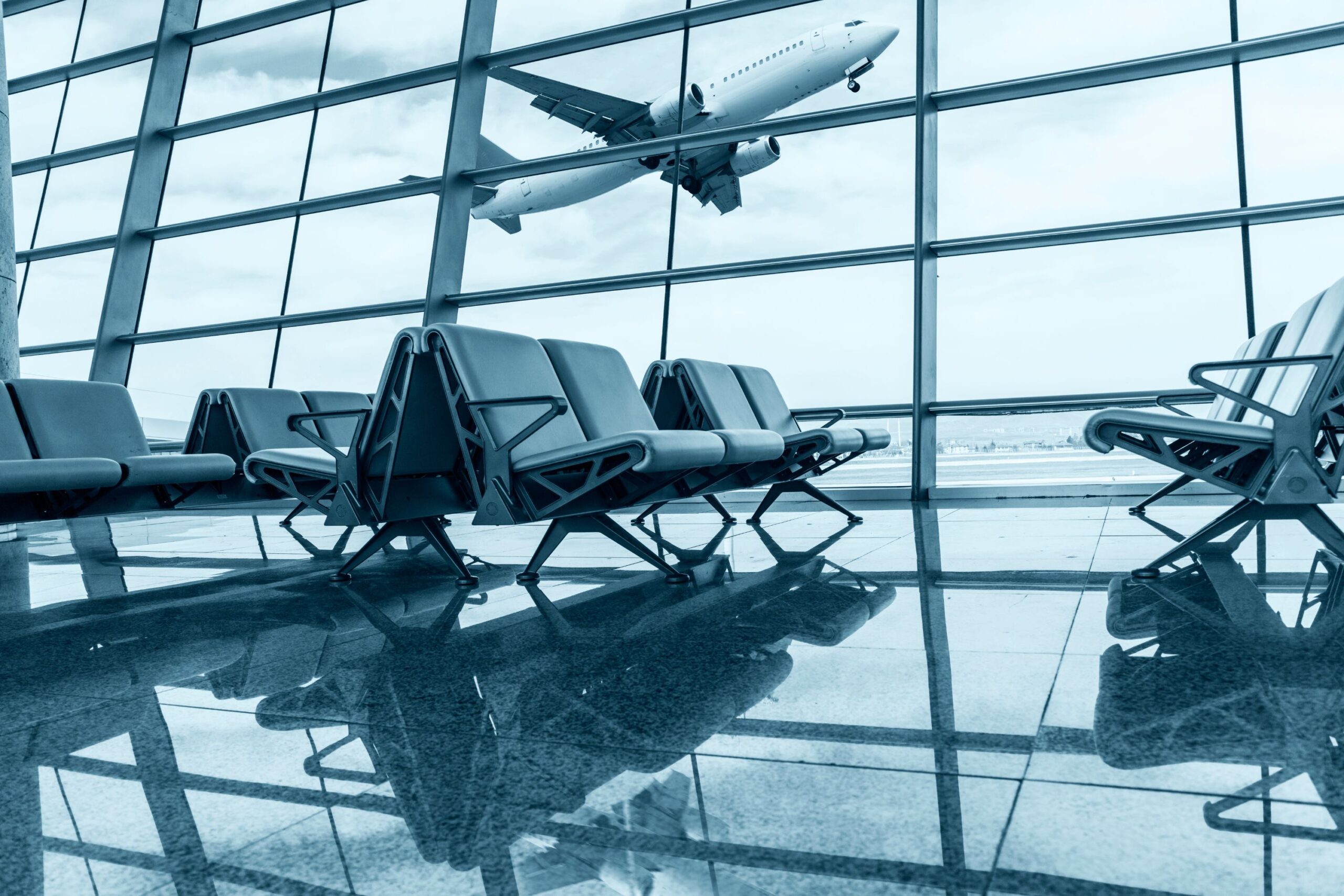 Is It Cheaper to Buy a Plane Ticket at the Airport Than Online